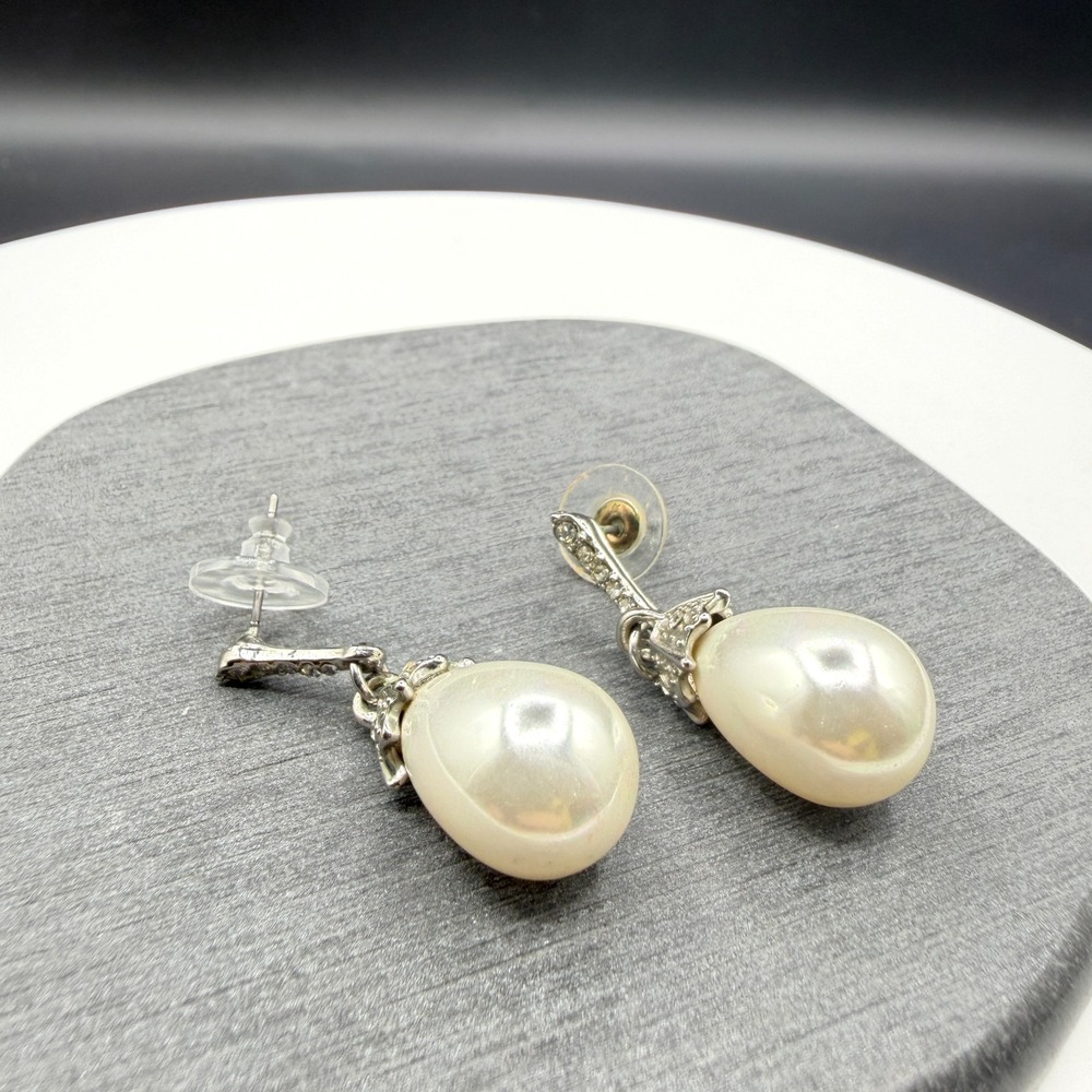 Faux Pearl Teardrop Rhinestone Silver Tone Dangle Pierced Earrings Formal Bridal